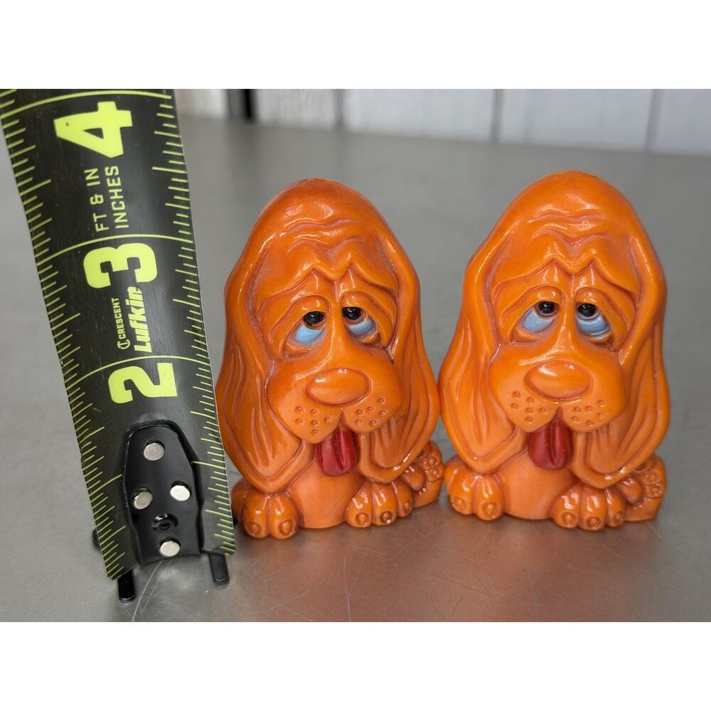 VTG Sad Bloodhound Dogs Salt Pepper Celluloid Bright Orange Shakers Hong Kong - Picture 5 of 5
